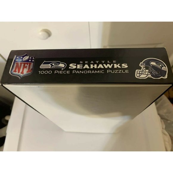 New MasterPieces NFL Seattle Seahawks 1000‎ Piece Stadium Panoramic Jigsa… - Picture 5 of 7